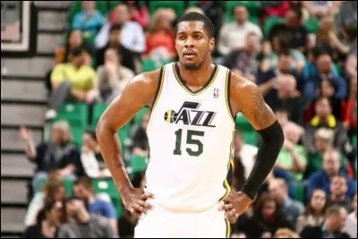 Quel est le nom de ce basketteur ?