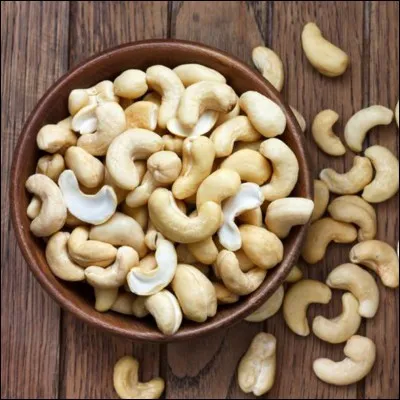 Quelle sorte de noix figure sur cette photo ?