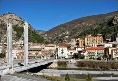 Je vous propose de nous rendre en région P.A.C.A., à Puget-Théniers. Commune traversée par le Var, elle se situe dans le département ...