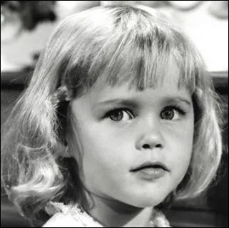 Erin et Diane Murphy - Rle :Tabatha Stevens