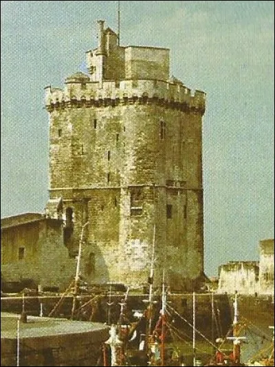 Dans quelle ville peut-on voir cette tour ?