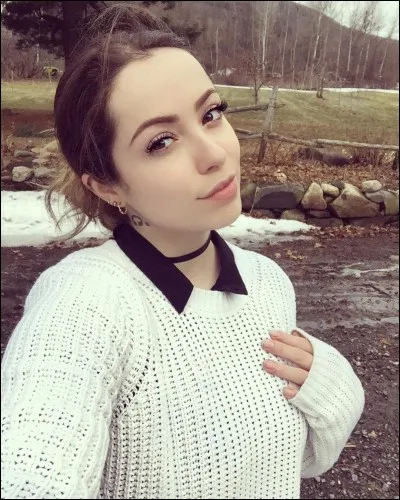 Finalement, comment finit-elle toujours ses vidéos ?