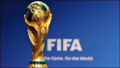 La Coupe du monde a commencé, le détenteur du titre (CDM 2014) est l'Allemagne. Quelle est la première nation à avoir remporté la Coupe du monde ?
