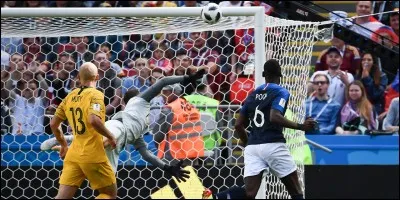 Quel joueur français a fait une main lors du "France - Australie" ?