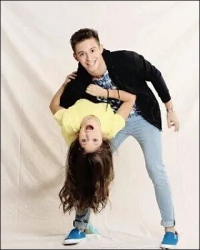 Avec qui Karol sort-elle vraiment dans la vraie vie ?