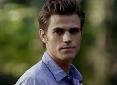 Quel est le nom de ce vampire qui a deux doubles (Paul et Silas) ?