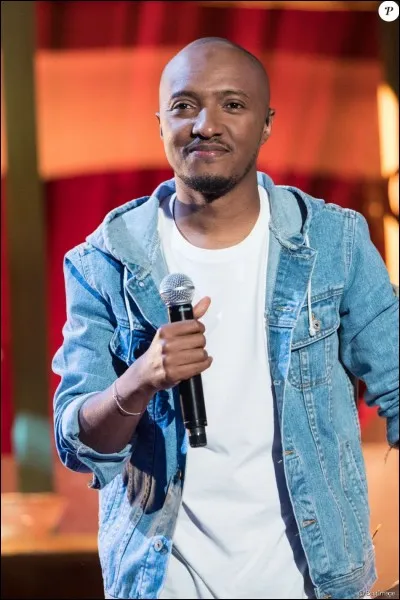 Où est né le célèbre rappeur français Soprano ?