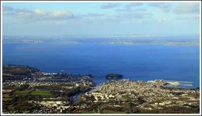 Dans quelle ville se déroule le festival maritime ''Temps Fête'' , haut lieu du patrimoine maritime depuis 1986 ?