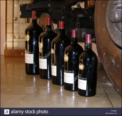 Comment se nomme le flaconnage qui contient 12 litres de champagne ?