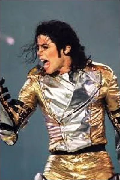 Il a eu plusieurs plaintes pour abus sexuel sur mineur. Vrai ou faux ?