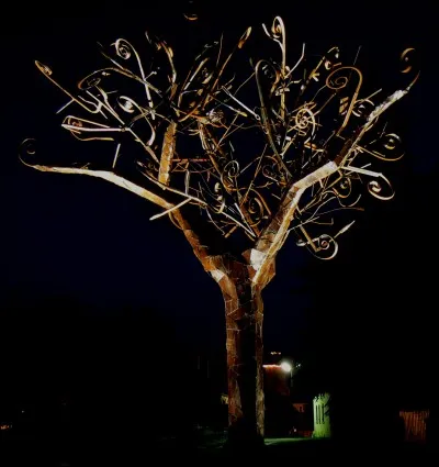 Parmi ces arbres, lequel n'existe pas ?