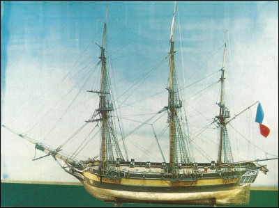 Voici la maquette du bateau de Dumont d'Urville. Quel était son nom ?