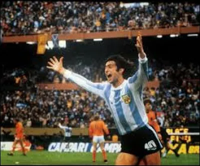 En 1978, Mario Kempes permet à l'Argentine de remporter la Coupe du monde chez elle. Combien de buts a-t-il marqué ?