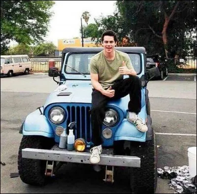 Quelle est la marque de sa voiture ?