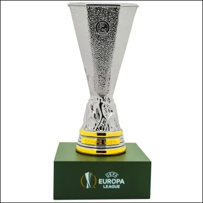 1 000 000  : Quelle équipe n'a jamais été en finale de l'Europa League ? (juin 2018)