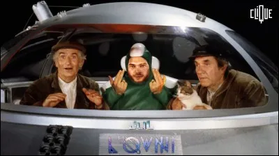 En France, à Châteauneuf du Pape, les ovnis n'ont pas le droit d'atterrir dans la commune !