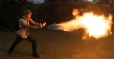 Que signifie l'expression 'faire long feu' ?