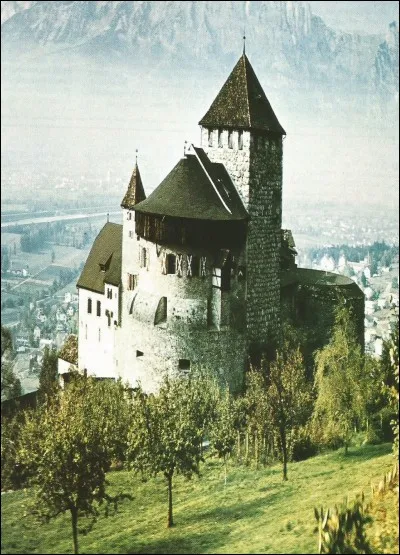 Le Liechtenstein compte combien de communes ?