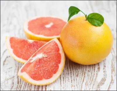 Qui a découvert le fruit pamplemousse ?
