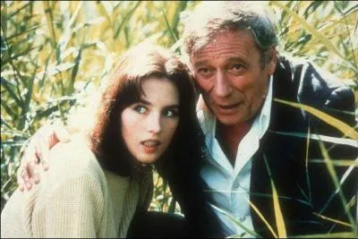 Elle est Pauline Valance la fille d'Yves Montand ...