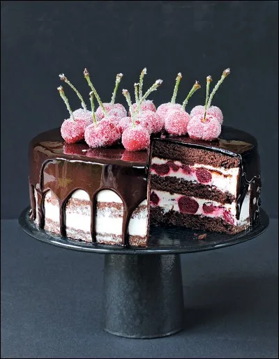 Quels fruits y a-t-il dans la forêt noire ?