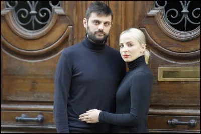 Quel instrument de musique est utilisé par Madame Monsieur ?