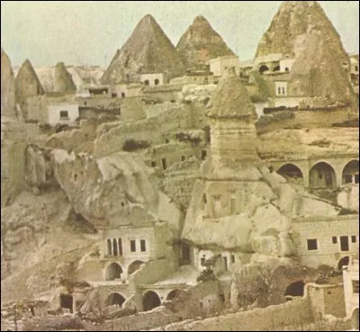 De quel pays fait partie la Cappadoce ?