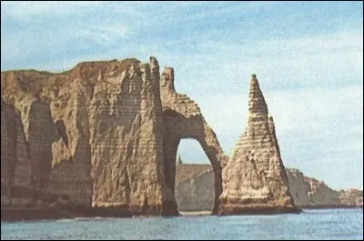 Quelle est la hauteur de l'aiguille d'&Eacute;tretat ?
