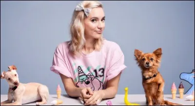 Comment s'appellent ses deux animaux de compagnie ?