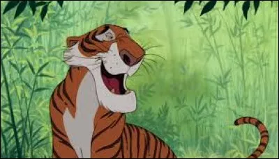 Shere Khan : "Tu devrais savoir que tout le monde ... devant Shere-Khan". Quel verbe manque-t-il ?