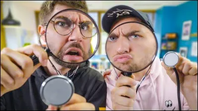 Cyprien a relancé sa chaîne "Cyprien Gaming" en duo avec Squeezie sous un autre nom. Lequel ?
