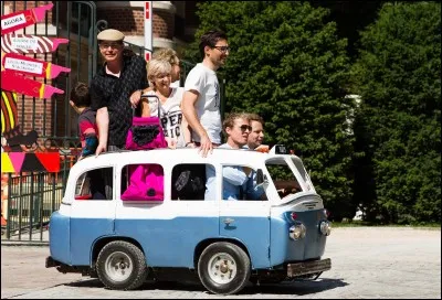 Une autre façon de voyager, le covoiturage. Quel est le nom de la plus célèbre plateforme française ?