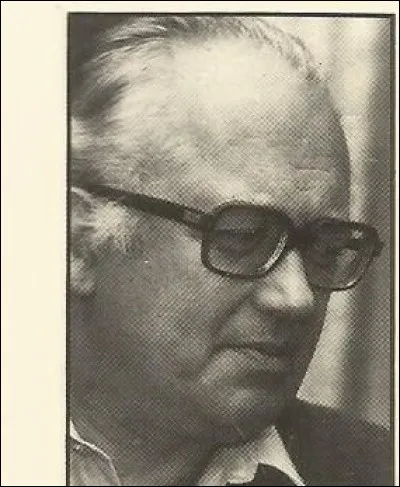 Qui est l'auteur de "Ni guerre ni paix" ?