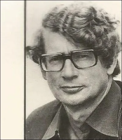 Il a écrit "Le Mur de la peste", c'est...