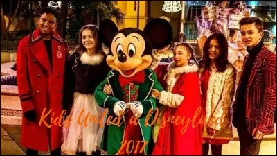 Où sont les Kids United sur cette photo ?