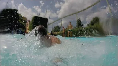 Comment s'appelle l'attraction au début de Touroparc ?