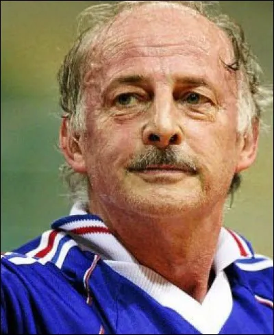 Quelle discipline sportive est associée à Jacques Secrétin ?