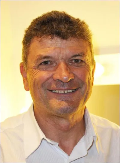 Quelle discipline sportive est associée à Bernard Thévenet ?