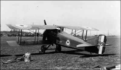 Cet avion de chasse français, solide et robuste, mis en service en novembre 1916, a été produit à plus de 5000 exemplaires. Il a équipé toutes les aviations alliées et a été piloté par Guynemer, Baracca et Rickenbacker. C'est un ...
