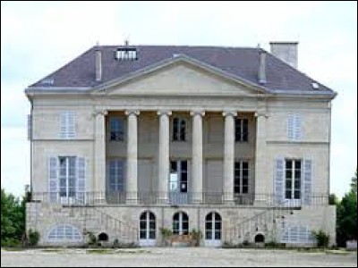 Notre balade commence devant le château néo-classique de Bignicourt-sur-Saulx. Commune Marnaise, elle se situe en région ...