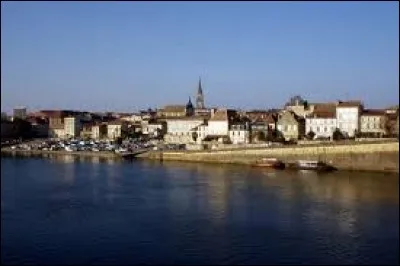 À Bergerac (Dordogne), les habitants s'appellent les ...