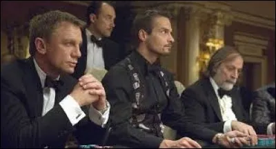 Voici Daniel Craig dans "Casino ....."