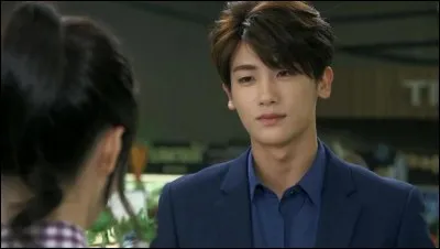 De quel groupe est cette personne ?