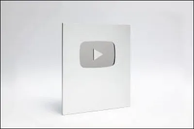 Combien d'abonnés faut-il atteindre pour obtenir le trophée de créateur d'Argent sur YouTube ?