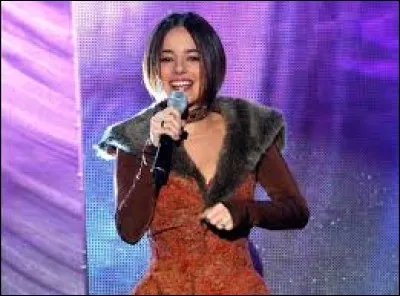 Qui a chanté "Moi... Lolita" en 2000 ?