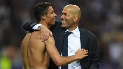 Quel était le numéro de Zinédine Zidane ?