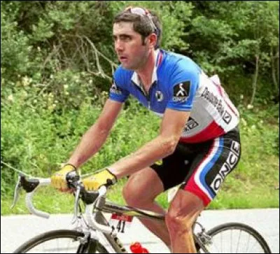 Qui est ce coureur cycliste français, né le 30 novembre 1968, qui a remporté le Tour d'Espagne 1995 et deux fois le classement de la montagne dans le Tour de France ?