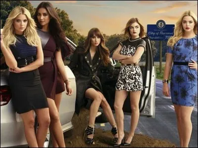 Aria et Noël finissent-ils ensemble dans les livres ou dans la série ?