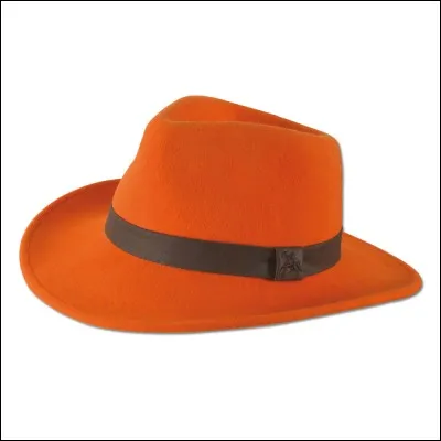 Tirer son chapeau &agrave; quelqu'un, c'est :