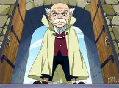 L'âme de quel personnage laisse un message à Makarof pendant la bataille contre Tartaros ?